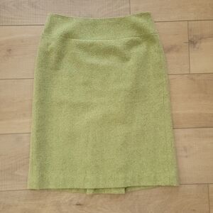 ANN TAYLOR LOFT Women's Size 0 Green Tweed A-Line Kick Pleat Skirt.